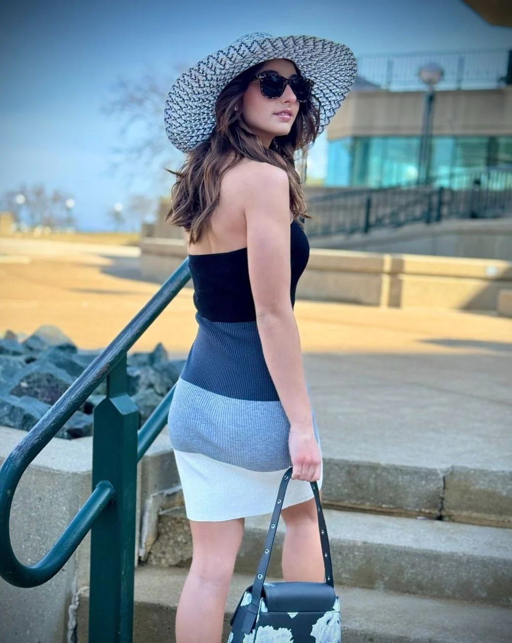 Color Block Strapless Bodycon Backless Mini Dress